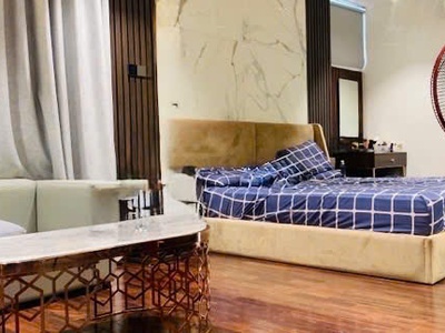 Biệt thự sân vườn   hồ cá koi   5 tầng thang máy   khu vip q3. 3