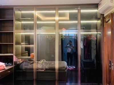 Biệt thự sân vườn   hồ cá koi   5 tầng thang máy   khu vip q3. 2