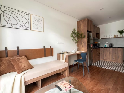 Bán toà apartment - 9 tầng x 110m2 - thuê 120tr/tháng- mp dịch vọng hậu- 38.5 tỷ 0