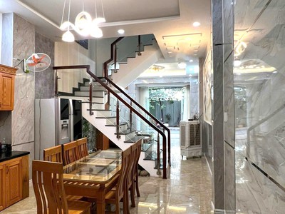 Chính chủ 1 đời  4 tầng/68m2, hiếm ngang 4.5m   hẻm xe hơi ngủ trong nhà  nhỉnh 6 t.ỷ tl 0