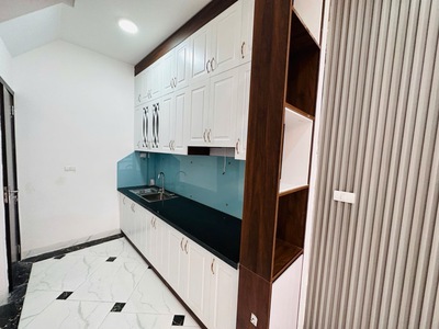 6,5 tỷ có nhà phú đô, lô góc 35m2, 5 tầng, dân xây 3