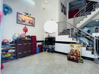  bán nhà chính chủ 4 tầng   nguyễn duy cung, gò vấp   50m    ngang 5m   gần emart   nhỉnh 5 tỷ 0