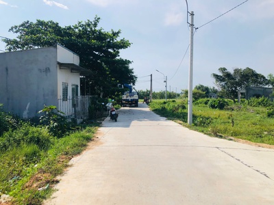 Bán 2.8 sào đất thổ cư tân bình, lagi gần biển giá đầu tư 4