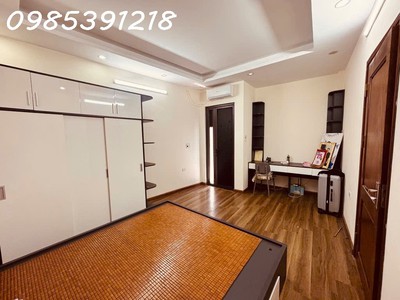 Cần bán gấp- nhà trung tâm hoàng mai- 32m2-5t- 6.45 tỷ  ctl - nhà, sân chơi thoáng sáng- ở tiện nghi 1