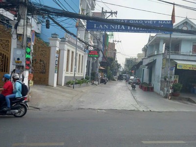 Nhà nhỏ xinh hẻm 132 mã lò-p.btđ a - giá 2 tỷ 0