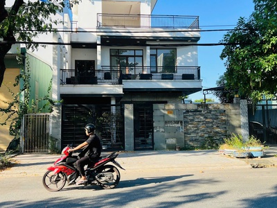 Cần bán biệt thự 2 lô - diện tích lớn - trần nguyên đán, hoà minh - gần biển 0