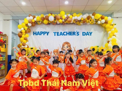 Xưởng May Trang phục biểu diễn tại tphcm 2