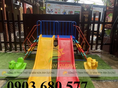 Cầu trượt vận động dành cho trẻ em mầm non 8