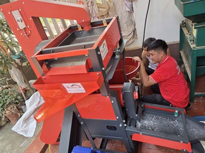 Máy xay xát gạo 3 pha kèm gầu tải Takyo TK1100   Động cơ 15kW 5