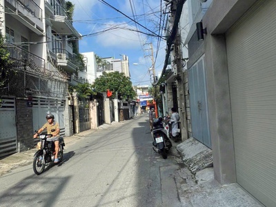 HXH Cửa Trước   Sau - Vị Trí Đẹp . Tiện KD hay Kho Bãi . 11