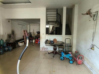 Giảm còn 4.7 tỷ  bớt lộc    bán nhà 3 tầng hẻm xe hơi ngay quốc lộ 1a   lê đức anh, quận 12.. 2