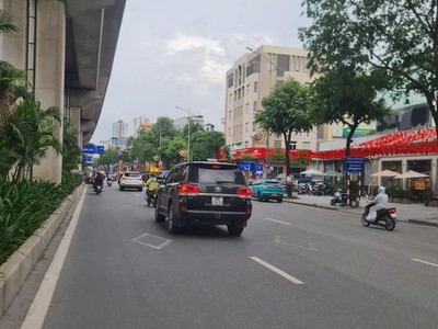 Nhà đẹp - giá tốt - vị trí đắc địa tại phố quang trung, hà đông, hà nội 0