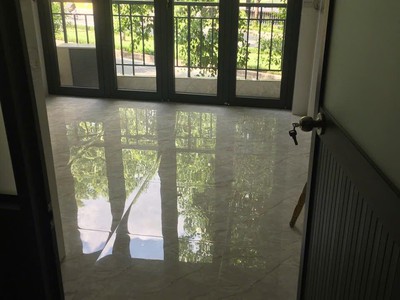 Cho thuê nhà mặt tiền phan chu trinh, p.12, 3.5 5.5m, 1 lầu, 10tr 1