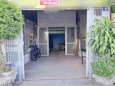Cho thuê mặt bằng kinh doanh full tầng 1 đường ngọc hồi, hoàng mai , hà nội 0