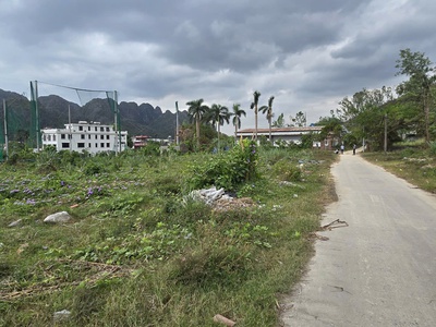 Bán đất đường ql 18 - đường nguyễn đức cảnh, quang hanh, cẩm phả, quảng ninh, 1800m, mt 60m, miễn tg 3