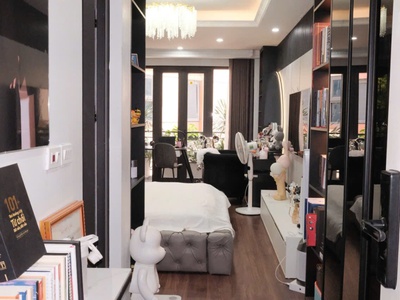 Bán nhà hoàng văn thái- thanh xuân, 42/45 m2, 6 tầng tm, mt 4 m, giá 14,7 tỷ. 4