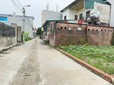 Bán đất đẹp thôn ấp tre,  tổ 9    xã quang minh, tp hà nội. gần kcn, trường cd 2