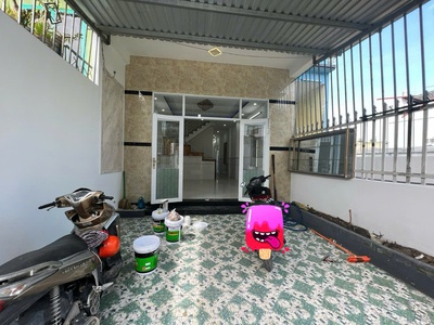 Bán nhà tặng kèm 3 phòng trọ tại lư cấm, ngọc hiệp, nha trang. 0