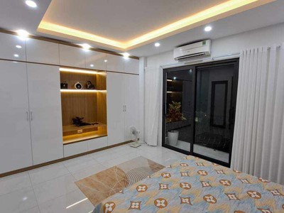 Bán Nhà Ngõ 66 Phố Ngọc Thụy, Long Biên, 35m2, 5 Tầng, Phân Lô, Ô TÔ, Nhỉnh 6 Tỷ 3
