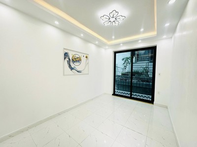 .Nhà 3 tầng Dư Hàng - Lê Chân 3
