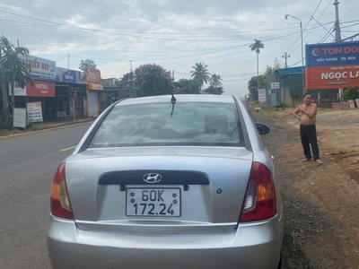 Cần bán  HYUNDAI VERNA   đời 2007 2