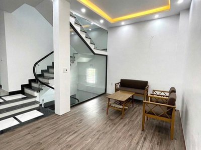 C.H.O T.H.U.Ê nhà 3 tầng xây mới ngõ Đằng Hải - HẢI AN 2