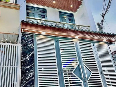 Nhà 110m2 giá 2 tỷ 5, công chứng liền tay gần BV Cầu Tràm 0