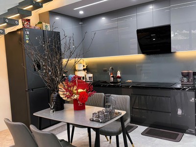 Nhà 100m2 giá 2 tỷ 3, SHR gần chợ Cầu Tràm 9
