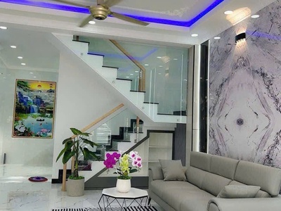 Nhà 110m2 giá 2 tỷ 5, công chứng liền tay gần BV Cầu Tràm 2