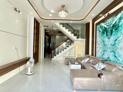 Siêu phẩm nhà phố châu âu   1 trệt 1 lầu, full nội thất, sổ hồng riêng   giá chỉ từ 2 tỷ 2 12