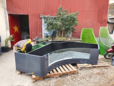 Bể Cá Composite Kính Cong   Nghệ Thuật Uốn Lượn Giữa Lòng Nhà Bạn 1