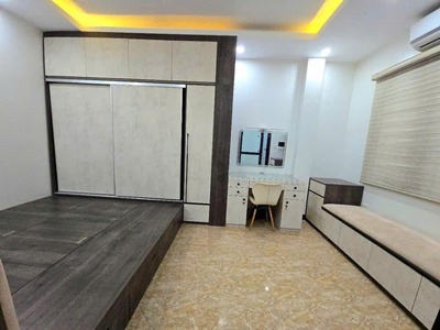 Nhà 5 Tầng 30m    Ngõ Thông   Phố Tôn Đức Thắng, Đống Đa 1