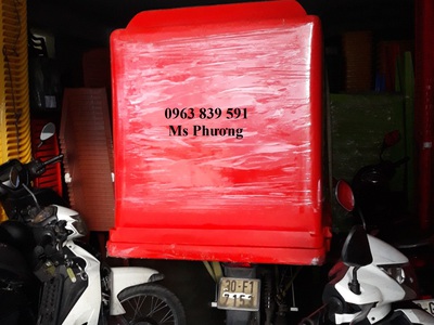 Thùng đá Thái Lan Hoa Sen 450lit màu đỏ nổi bật, có chân và nắp rời tiện lợi 3