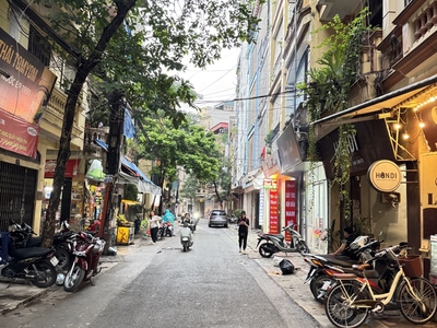 Minh khai,hai bà trưng 25tỷ 50m thang máy,vỉa hè ô tô kinh doanh,cho thuê đỉnh 2