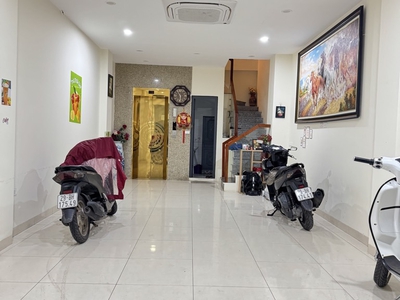 Minh khai,hai bà trưng 25tỷ 50m thang máy,vỉa hè ô tô kinh doanh,cho thuê đỉnh 3