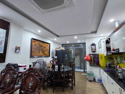 Minh khai,hai bà trưng 25tỷ 50m thang máy,vỉa hè ô tô kinh doanh,cho thuê đỉnh 4