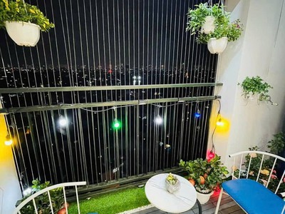 Bán căn góc 3 thoáng, view đầm hồng, 92m , 3pn, full nội thất   6.8 tỷ 0