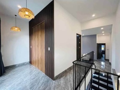  nhà phố đầy đủ nội thất   100M    shr   giá chỉ 2,05 TỶ  2