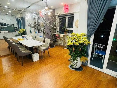 Bán căn góc 3 thoáng, view đầm hồng, 92m , 3pn, full nội thất   6.8 tỷ 2