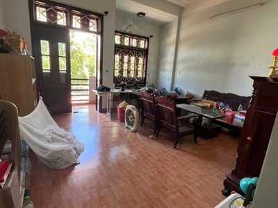 Đường 6m sát nguyễn hữu thọ 115m2, 3 tầng cứng, hơn 8 tỷ 3