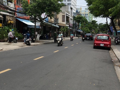 Mặt tiền lê hồng phong đường 10.5m gần chợ hàn, bạch đằng, 142m2, 2 tầng 2