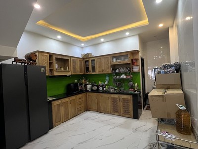 Kiệt ô tô thông sát mt núi thành, 51m2, 3 tầng, 3pn, kd, 4.x tỷ 1