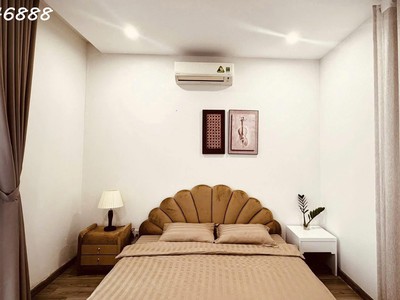 Bán căn hộ royal city ,  136m  , 3 pn , giá : 13 tỷ , lh 0584146888 biết thêm thông tin căn 3