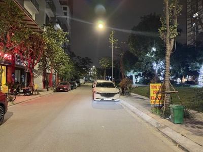 Bán shophouse khai sơn   ngọc thụy- 91m    mt 6m   7 tầng ô chờ thang máy   25.5 tỷ  0