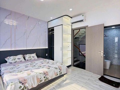 Gấp bán và thương lượng tốt - cách mt quang trung 1 căn - xe hơi ngủ trong nhà 3