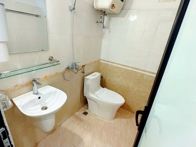 Cho thuê phòng trọ   gần đh thăng long  đi bộ 300m 2