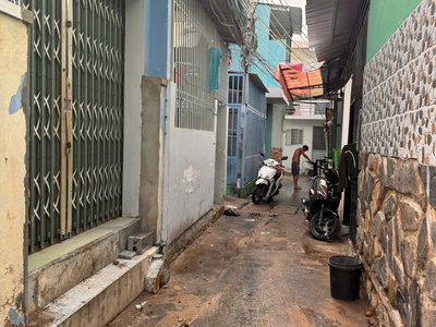 Bán gấp 02 lô hẻm 2m phan đình giót, ngay tttp nha trang. 1