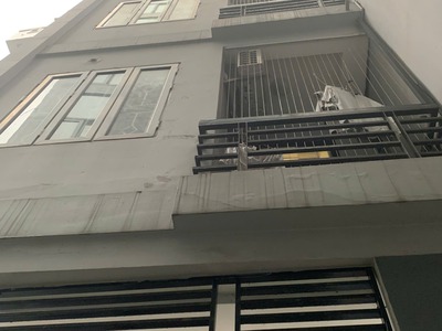  Chính chủ bán nhà Phố Trần Thái Tông 54.5m2 x 5 tầng giá: 11.7tỷ Cầu Giấy. 1