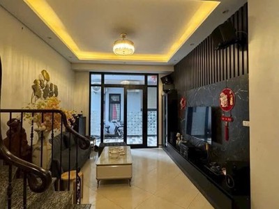 Hiếm, Bán Nhà Ngõ 344 Ngọc Thụy, Long Biên, 33m2, 5Tầng, Phân Lô, Ô Tô, Nhỉnh 7 Tỷ 0