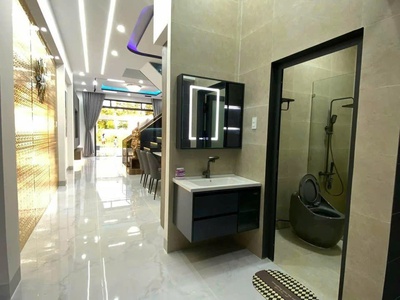  CHỈ 2 Tỷ 450   NHÀ 1 trệt 1 lầu   Ngang 5M   Sổ hồng chính chủ 11